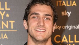 Chi è Filippo De Carli, da “Che Dio ci aiuti 7” a “Call my Agent”