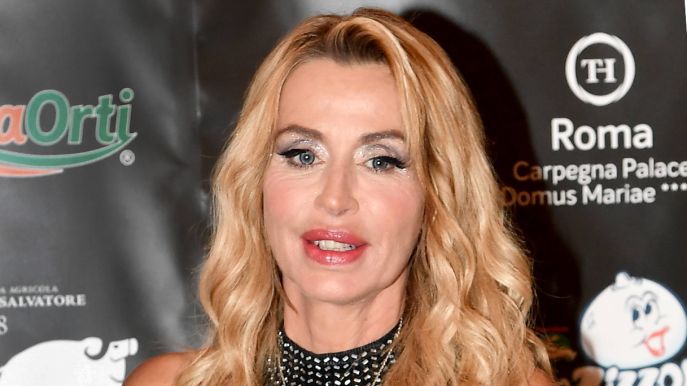 Valeria Marini biografia