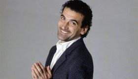 Massimo Troisi, il grande artista. Una storia di bellezza e semplicità