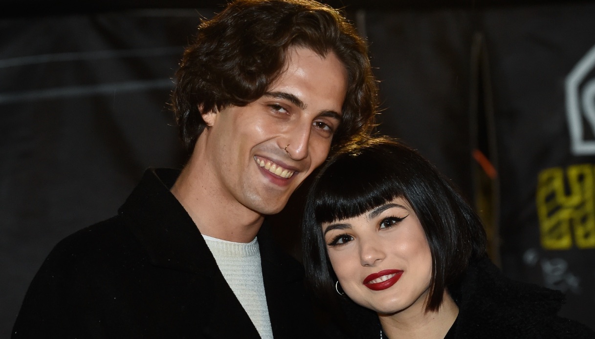 Måneskin, Damiano David in gioielleria con Giorgia Soleri. Ma è crisi con Victoria