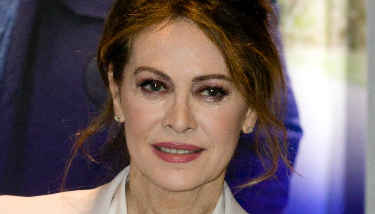 Elena Sofia Ricci rompe il silenzio su Instagram: la verità sul presunto flirt