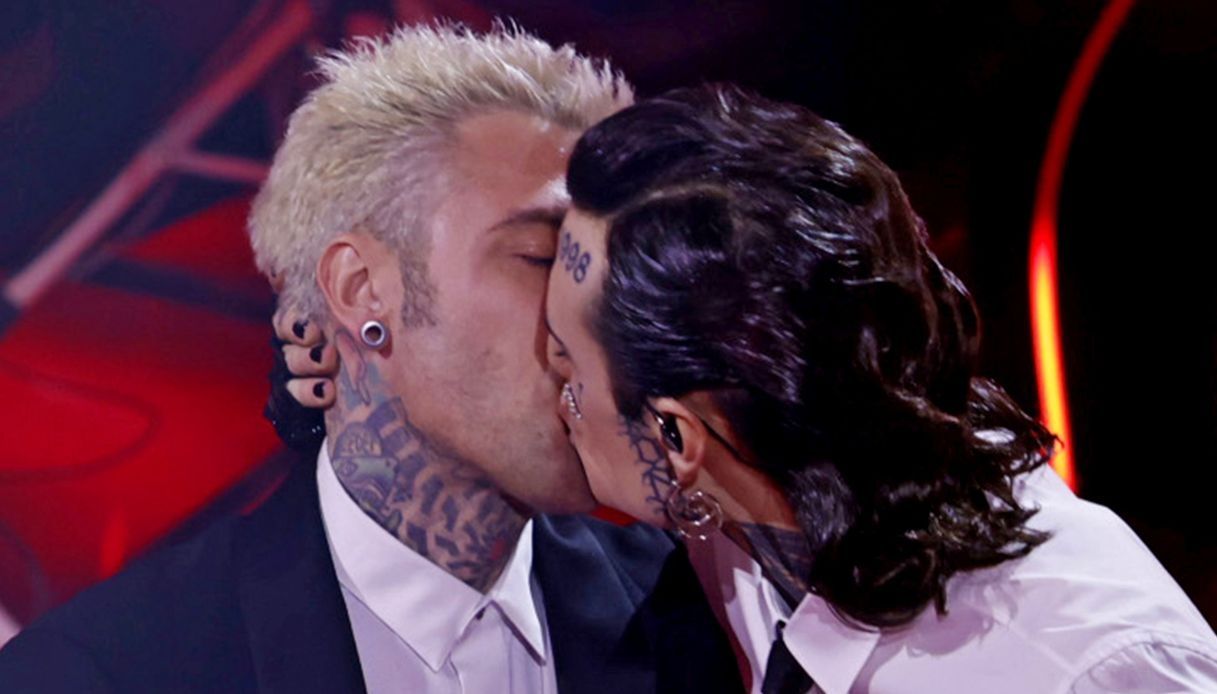 Fedez e Rosa Chemical, la decisione della Procura dopo le polemiche post-Sanremo