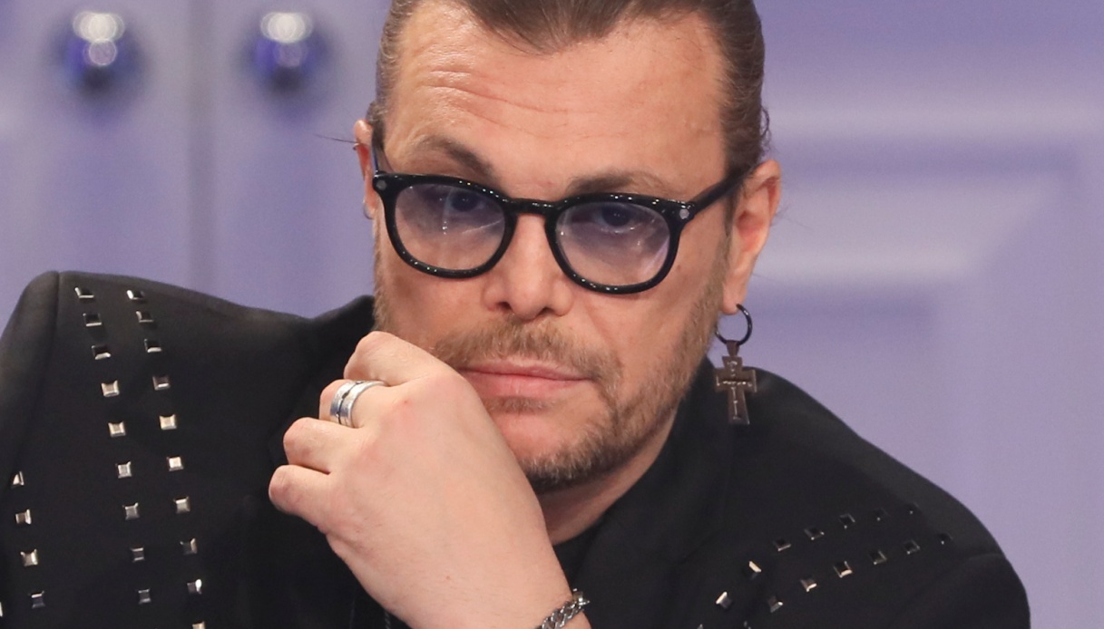 Lutto per Gianluca Grignani: “Uno dei risvegli più amari della mia vita”