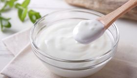 Voglia di yogurt? Un vademecum per scegliere i più sani