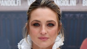 Carolina Crescentini, l’addio a “Mare fuori”. Ma è polemica: il gesto