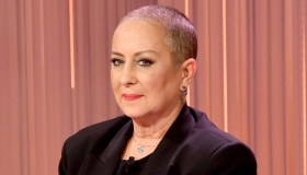 Carolyn Smith: “Il tumore è tornato”. Il taglio ai capelli e la forza incrollabile