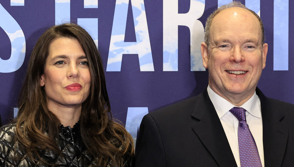 Charlotte Casiraghi incinta, l’inestimabile regalo di Alberto di Monaco