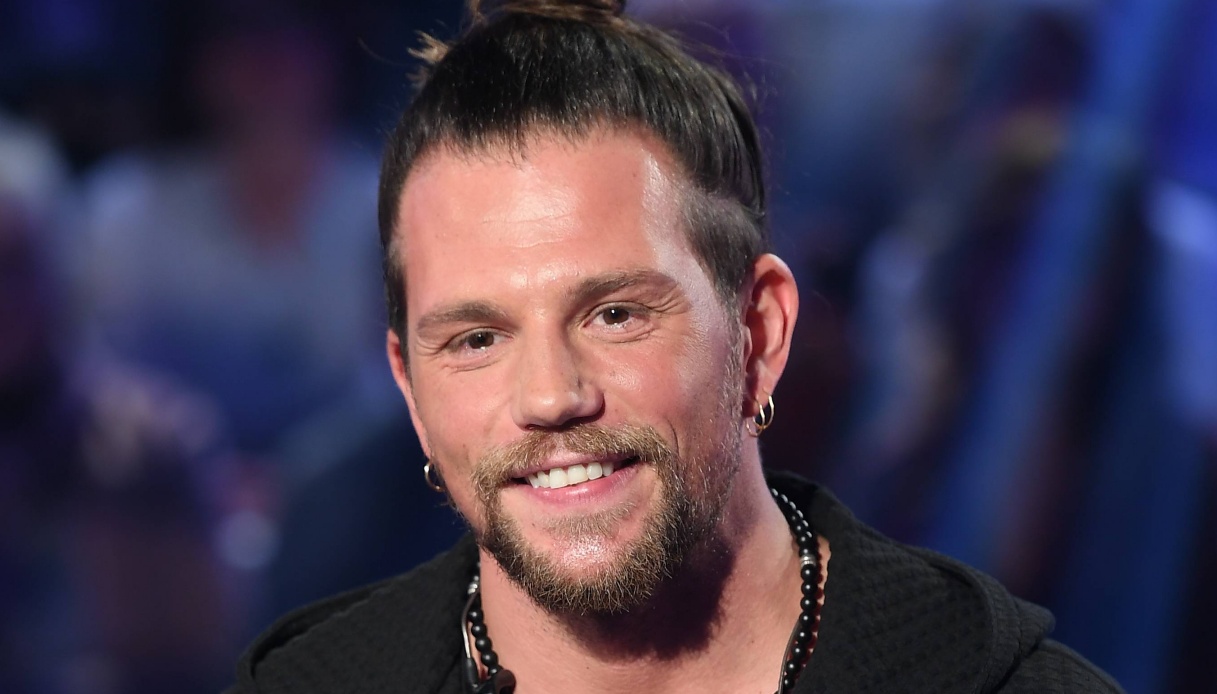 Enrico Nigiotti è diventato papà: la dedica su Instagram è un inno alla vita