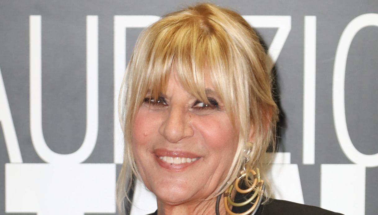 Uomini e Donne, scatta il bacio tra Gemma Galgani e Silvio Venturato