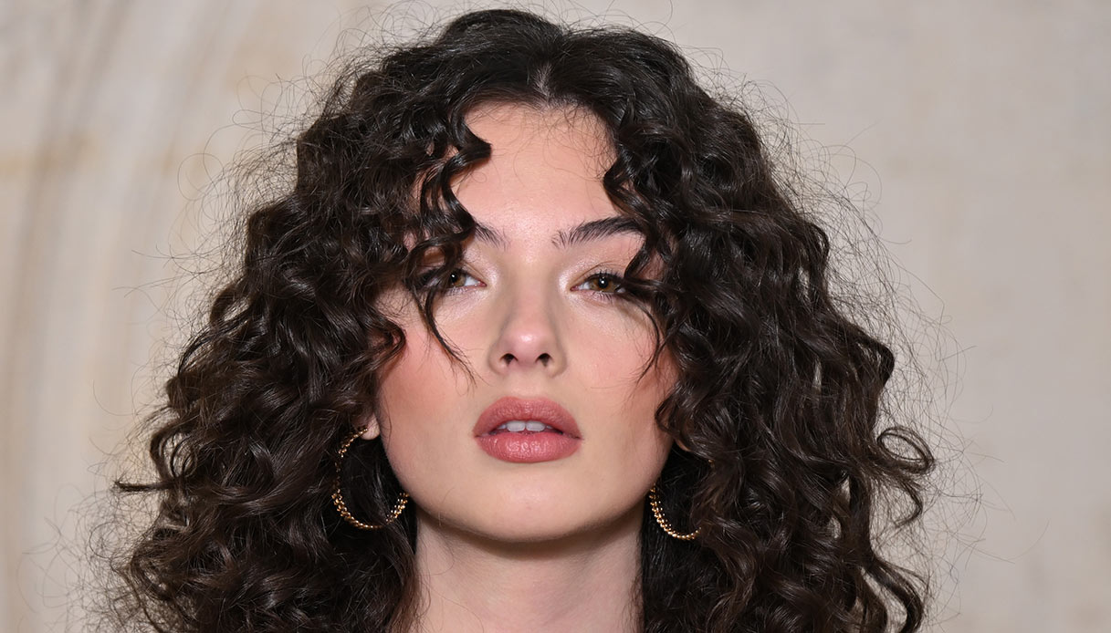 Ode a Deva Cassel, ancora più bella di mamma Bellucci