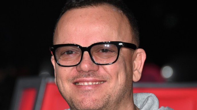Gigi D’Alessio parla delle donne della sua vita: “Non devo chiedere scusa a nessuno”