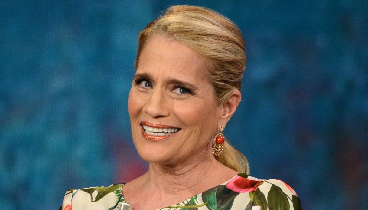 Heather Parisi celebra il suo vero amore (con una frecciata)