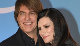 Laura Pausini e Paolo Carta si sposano: spuntano le pubblicazioni di matrimonio