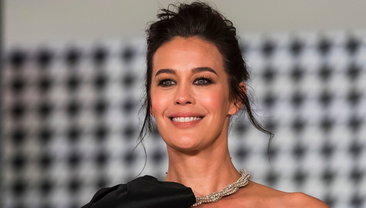 Torna a sfilare dopo 15 anni: la bellezza senza tempo di Megan Gale