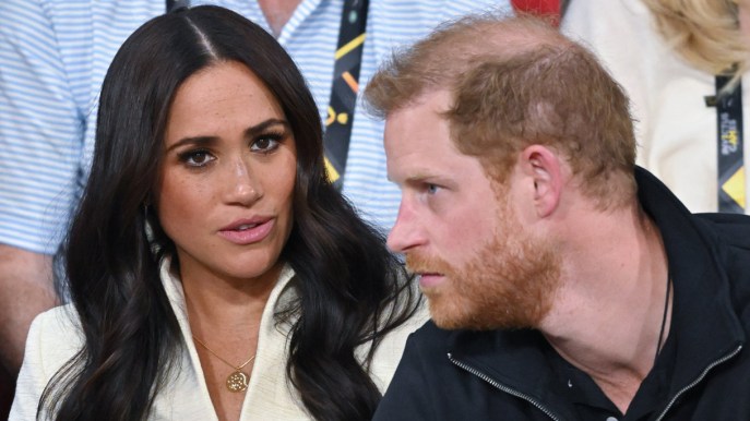 Harry esagera, Meghan Markle se ne va (e perde un sacco di soldi)