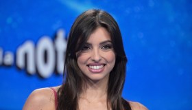 “Striscia la Notizia” sostituisce la velina mora: Cosmary spiega il motivo