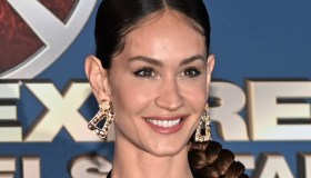 “Isola dei Famosi”: Helena Prestes fisico scolpito con lo yoga: l’allenamento