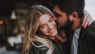 Volete avere più successo sulle dating app? Mettete in pratica questi trucchetti