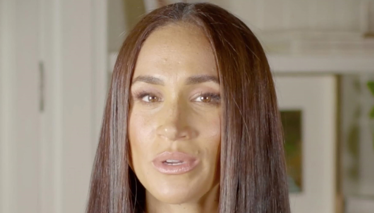 Meghan Markle rifatta e spietata: il nuovo look rivela chi è veramente