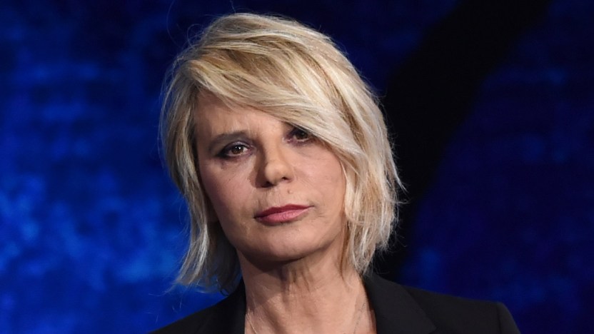 Amici 2023, la lite tra Emanuel Lo e Alessandra Celentano accende la semifinale