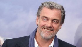È morto a Ischia Ray Stevenson, l’attore di Star Wars amato dagli italiani