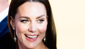 Kate Middleton a Cannes 2023. Ma qualcosa non torna