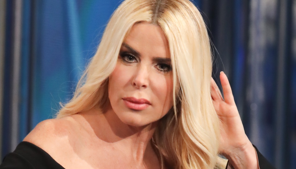 Al Bano compie 80 anni e la Lecciso fa un passo indietro (per colpa di Romina)