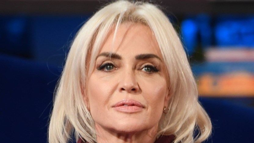 Paola Barale a cuore aperto a “Verissimo”: la scelta più difficile della sua vita