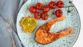 Quante volte a settimana mangiare pesce e perché fa bene?