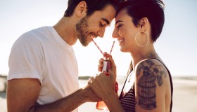 Da flirt estivo a relazione seria: ecco i segreti per farlo innamorare anche in città