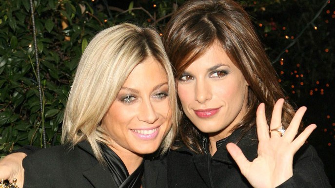 Elisabetta Canalis e Maddalena Corvaglia, pace fatta? L’inaspettato tentativo social