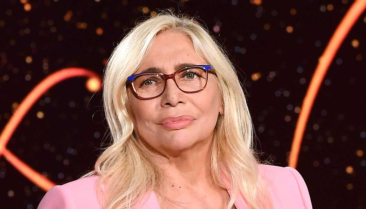 Mara Venier lascia “Domenica In”? Il dubbio dopo gli indizi in diretta