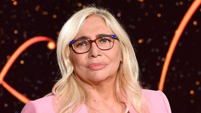 Mara Venier lascia “Domenica In”? Il dubbio dopo gli indizi in diretta