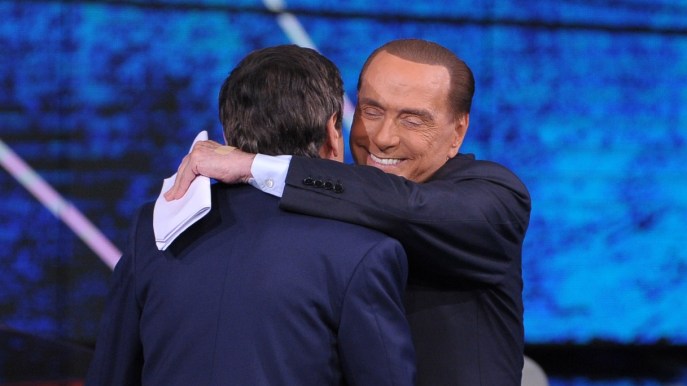 Silvio Berlusconi cantante mancato: quel disco inedito con Gianni Morandi