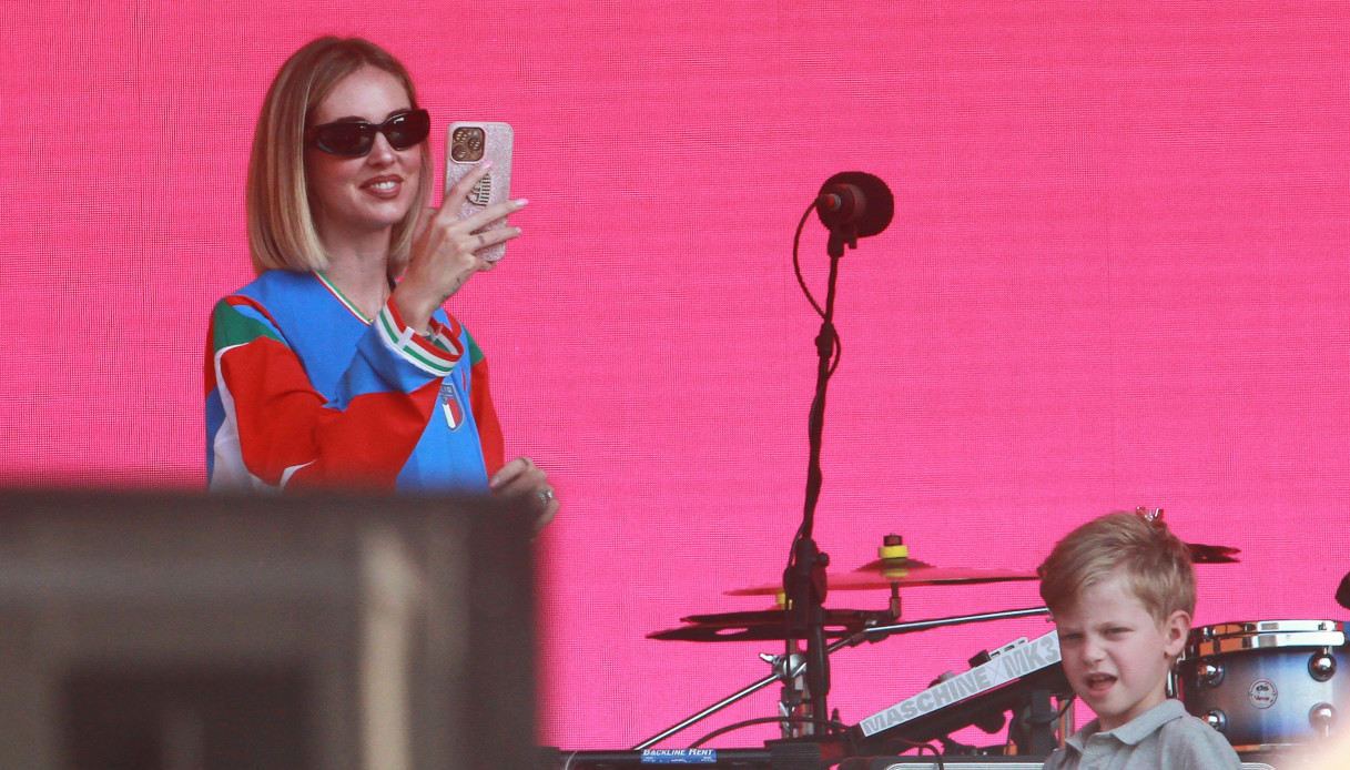 Chiara Ferragni in Piazza Duomo