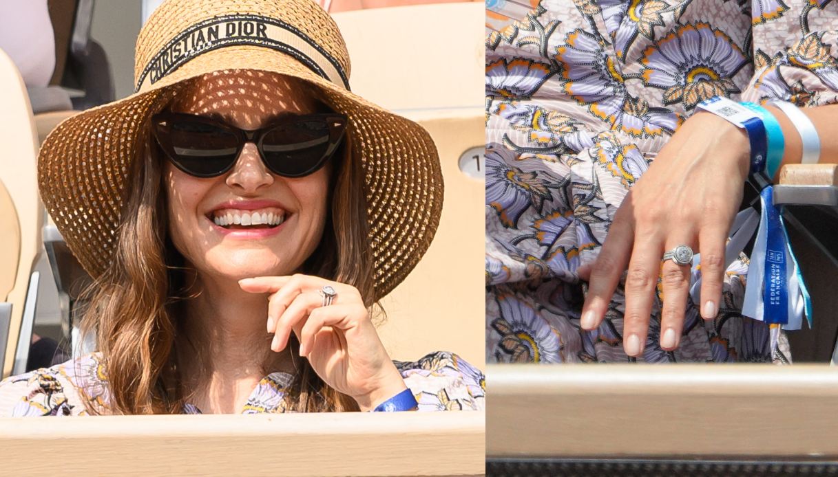 Natalie Portman sorridente agli Open di Francia