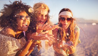 40 captions originali (in italiano e in inglese) da usare su Instagram per la festa della mamma