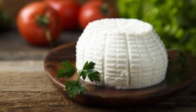 Come congelare la ricotta e quanto si conserva in freezer