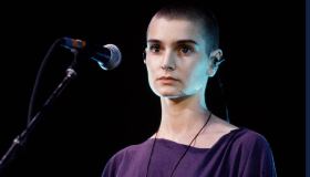 Addio a Sinead O’Connor, la tormentata leggenda dalla voce indimenticabile