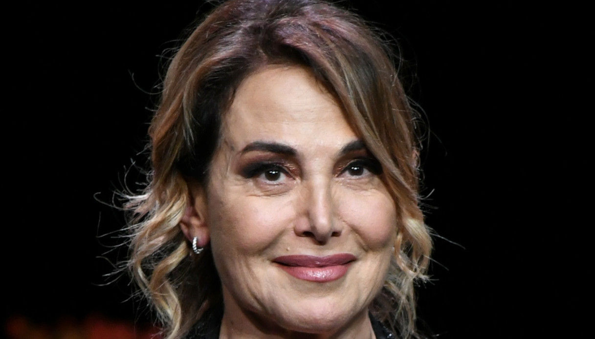 Barbara D’Urso chiude le polemiche e saluta il pubblico: la promessa per il futuro