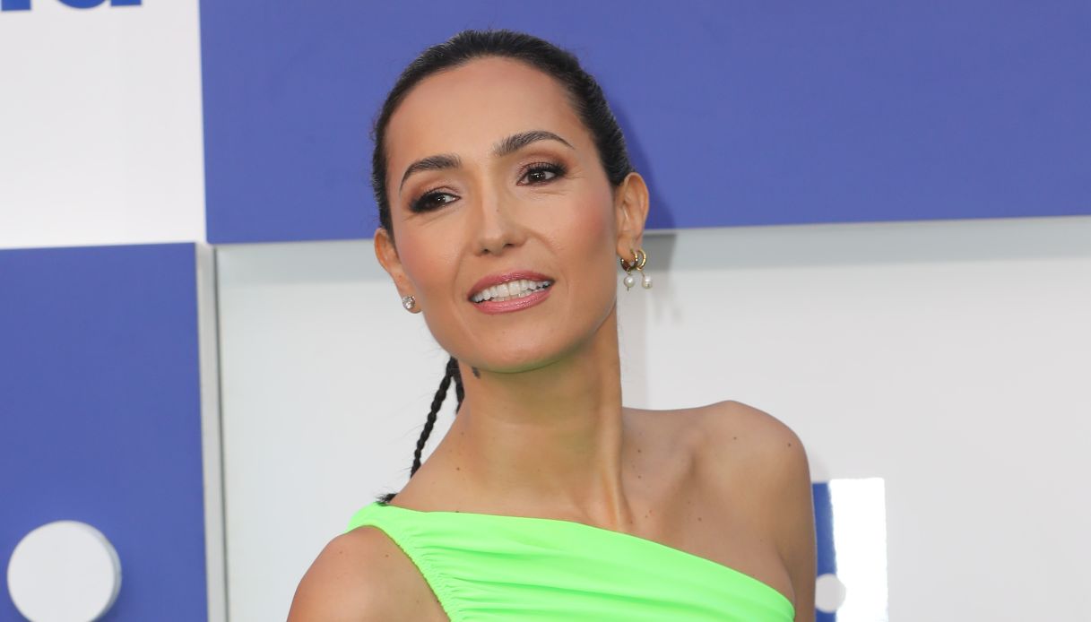 Caterina Balivo in bikini senza filtri: inno alla bellezza