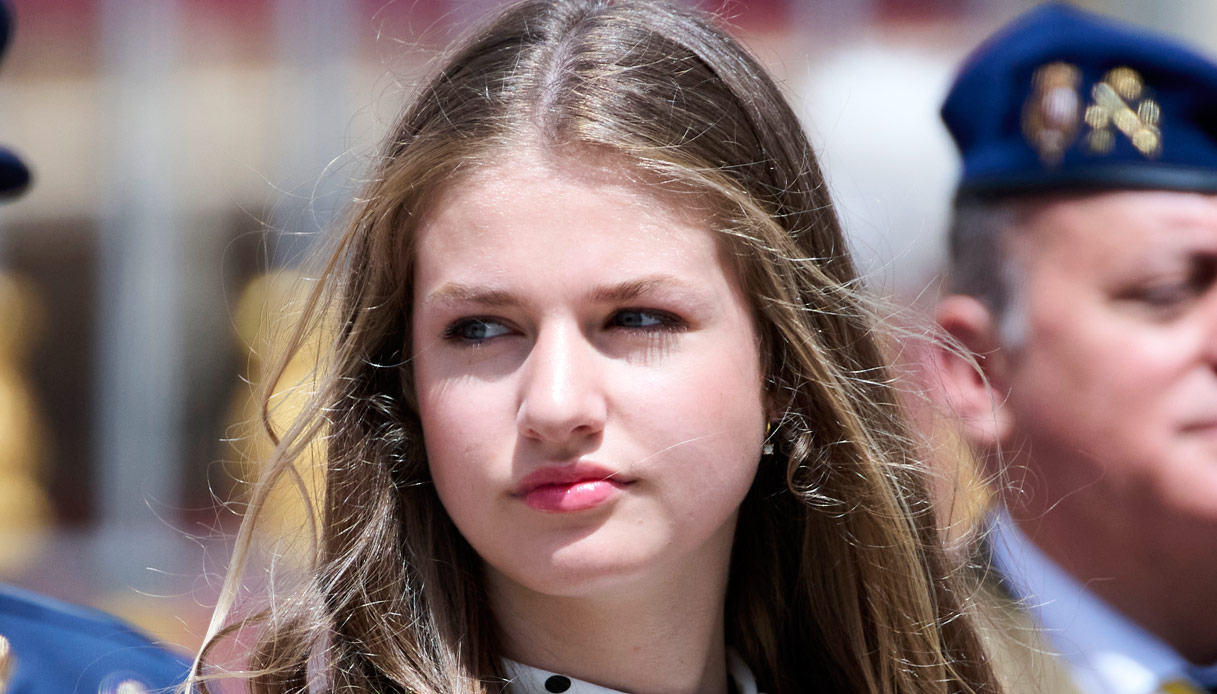 Letizia di Spagna, sua figlia Leonor ruba l’abito a pois di Kate Middleton