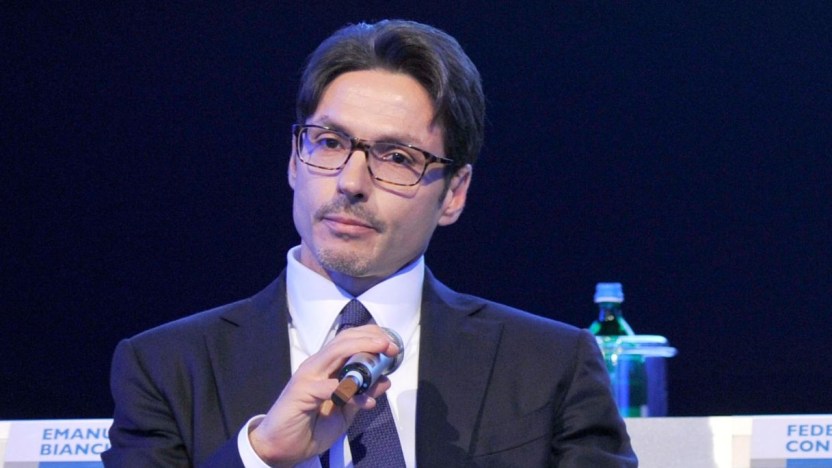 Pier Silvio Berlusconi: “Basta trash a Uomini e Donne”. Chi è a rischio