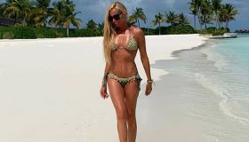 Federica Panicucci, vacanze d’amore: in bikini alle Maldive con Marco Bacini