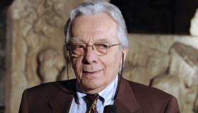 Franco Migliacci, da “Tintarella di Luna” a “Nel blu dipinto di blu”: tutte le canzoni che ha scritto