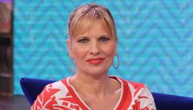 Caterina Balivo, Laura Freddi si confessa a Vieni da Me. Interviene Ambra