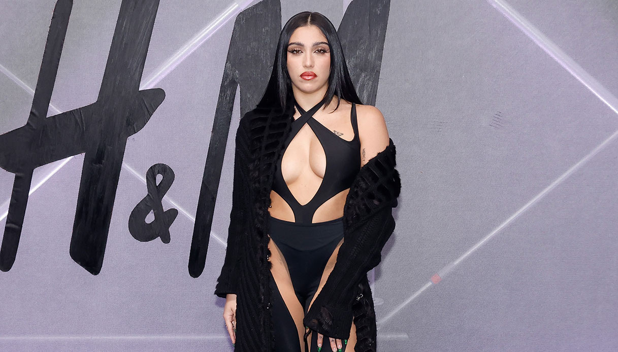 Lourdes Leon al lancio "Mugler-HM", aprile 2023