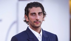 Pietro Castellitto, il video in famiglia a Venezia 80: emozionante