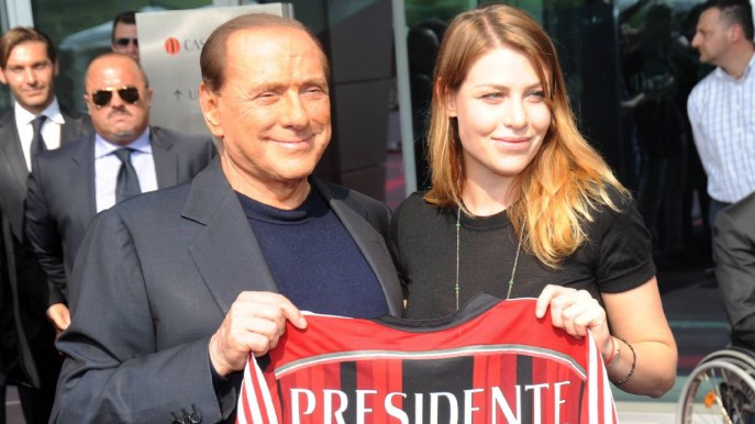 Barbara Berlusconi, la lettera in ricordo del padre Silvio: “Un vuoto incolmabile”