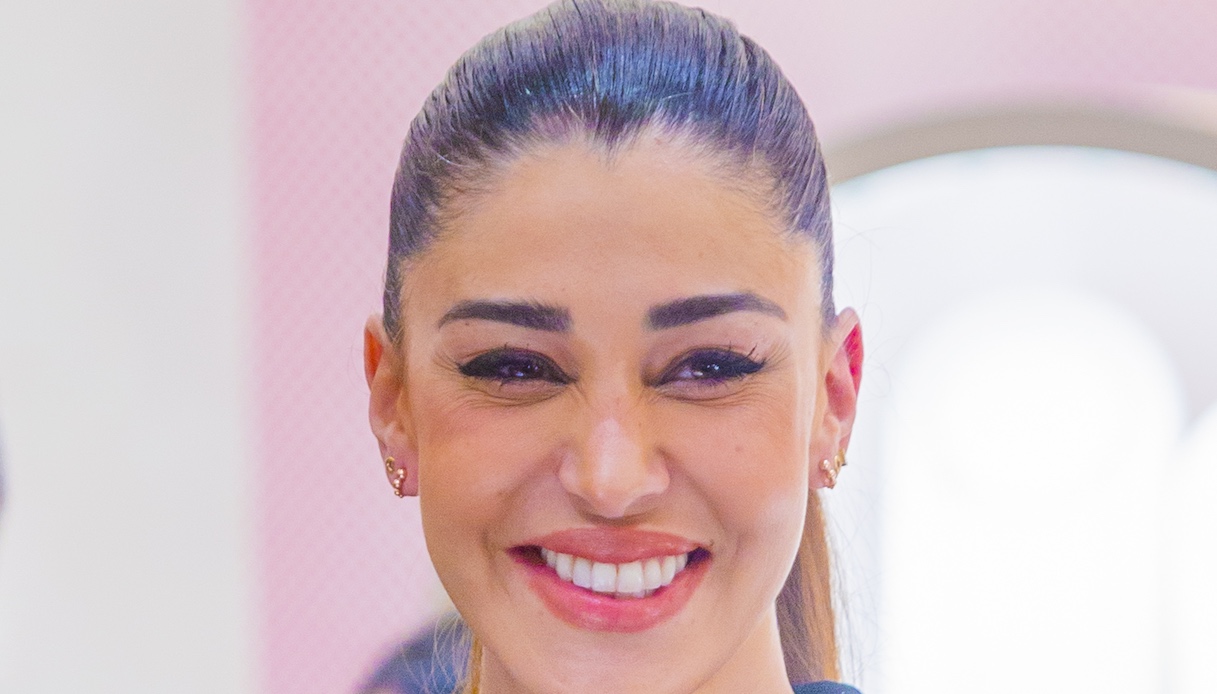 Belen ed Elio Lorenzoni, vacanza super lusso sulle Dolomiti: così vola il loro amore